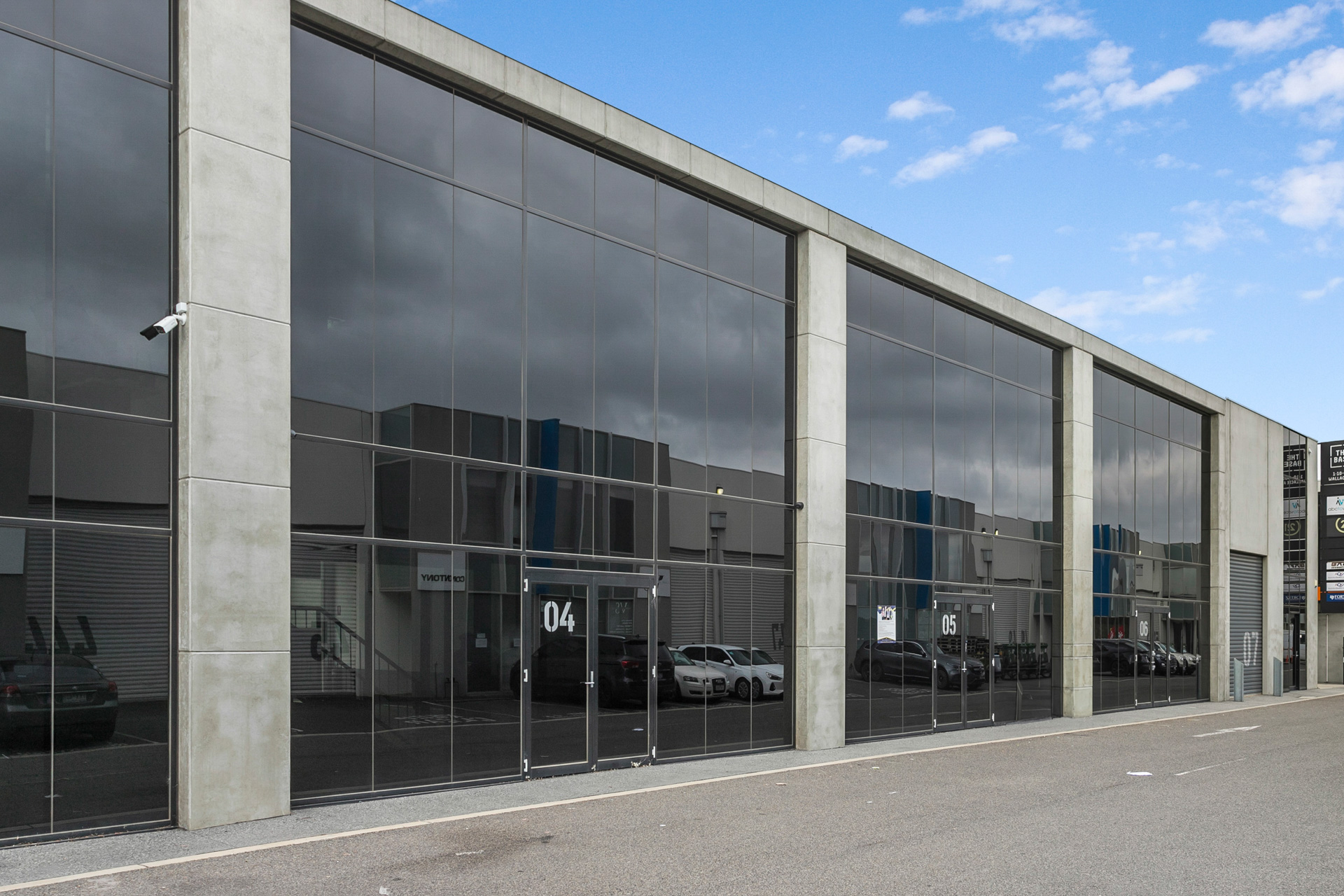 4/40C Wallace Avenue, Point Cook VIC