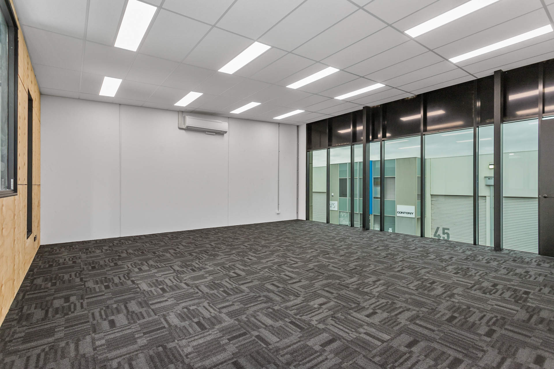 4/40C Wallace Avenue, Point Cook VIC